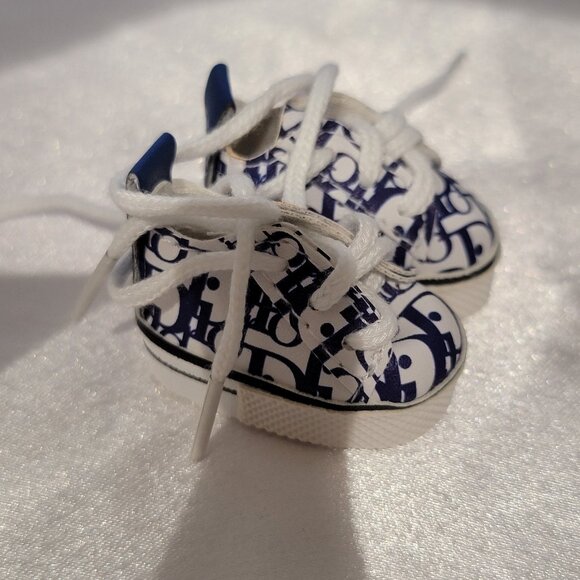 Labubu Blue White Shoes #4 - Picture 2 of 2